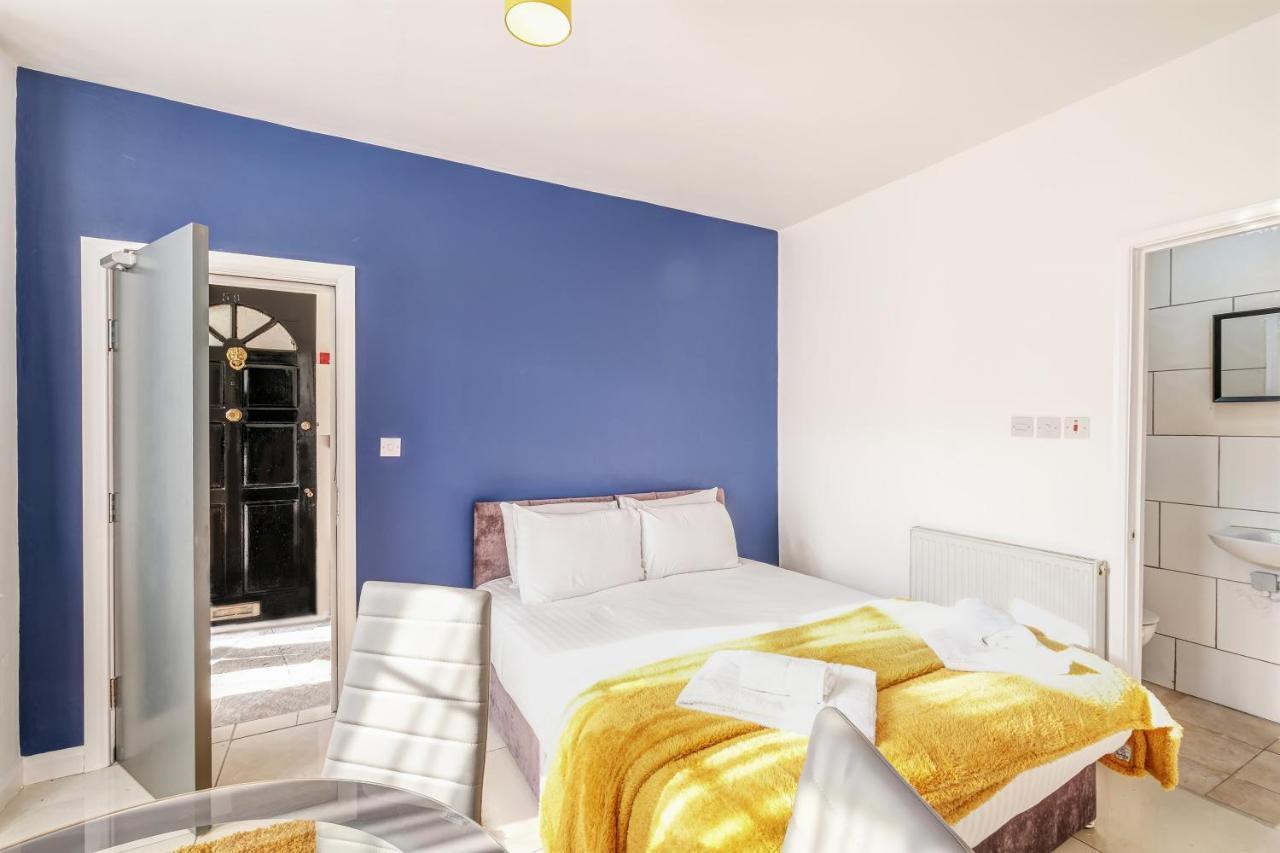 Fernbank Rooms Sudbury Hill, Harrow, Self-Contained Studios With En-Suite Harrow on the Hill ภายนอก รูปภาพ