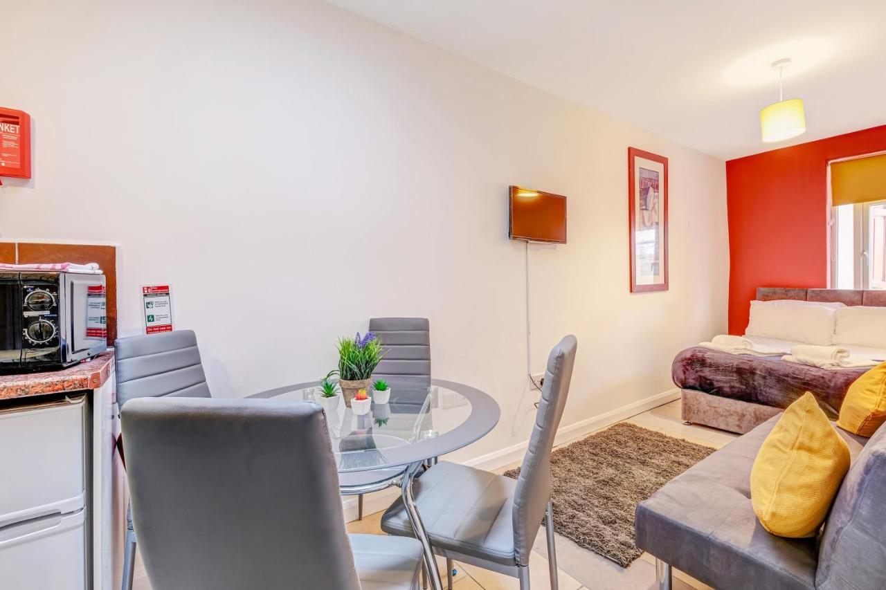 Fernbank Rooms Sudbury Hill, Harrow, Self-Contained Studios With En-Suite Harrow on the Hill ภายนอก รูปภาพ