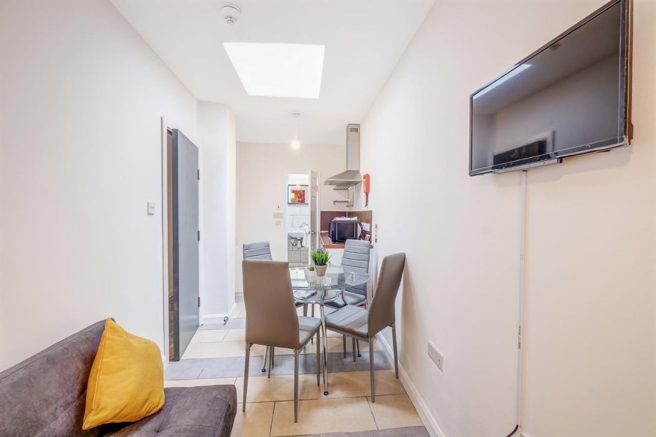 Fernbank Rooms Sudbury Hill, Harrow, Self-Contained Studios With En-Suite Harrow on the Hill ภายนอก รูปภาพ