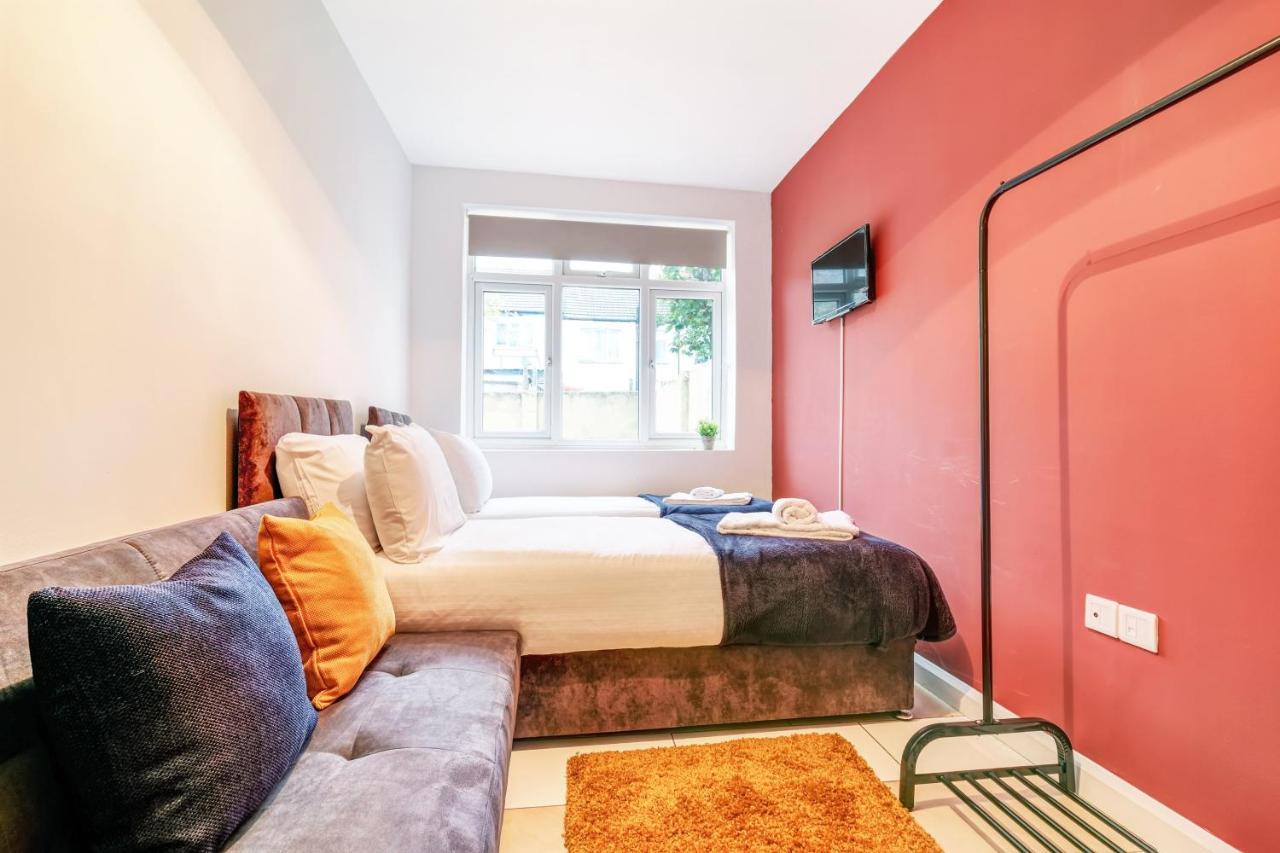 Fernbank Rooms Sudbury Hill, Harrow, Self-Contained Studios With En-Suite Harrow on the Hill ภายนอก รูปภาพ