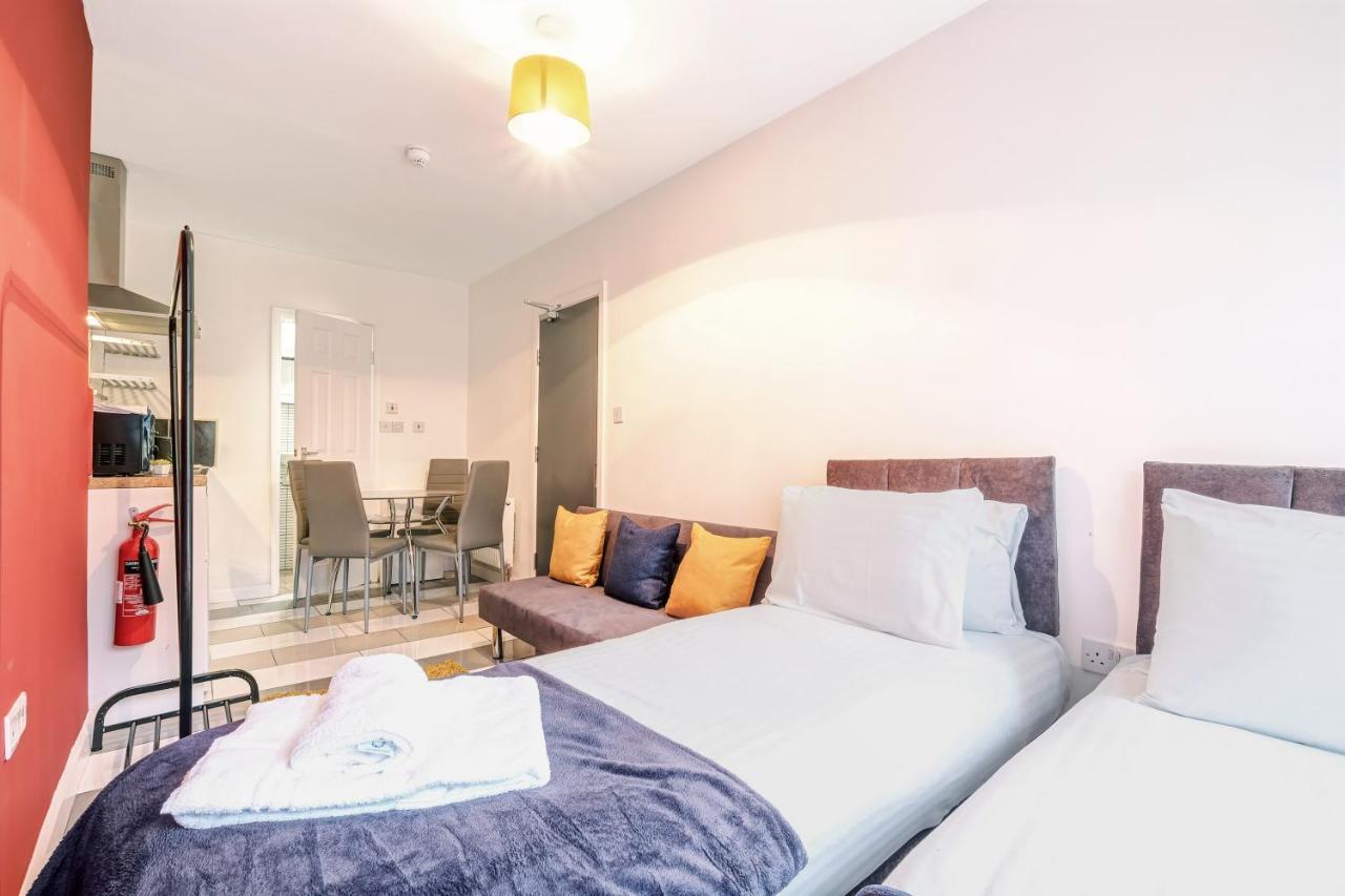 Fernbank Rooms Sudbury Hill, Harrow, Self-Contained Studios With En-Suite Harrow on the Hill ภายนอก รูปภาพ