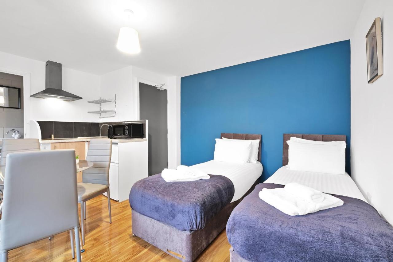 Fernbank Rooms Sudbury Hill, Harrow, Self-Contained Studios With En-Suite Harrow on the Hill ภายนอก รูปภาพ
